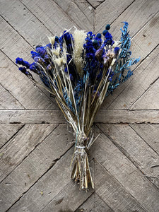 Dried flower bouquet - blue and white