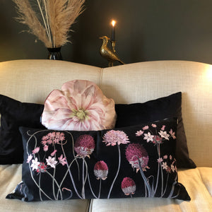 Round dahlia cushion